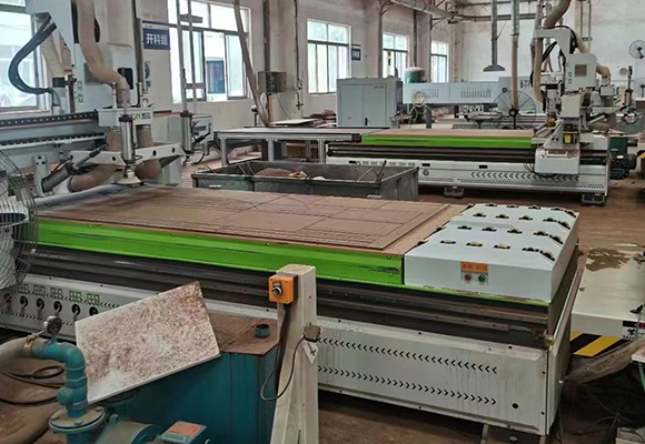 Фрезерный станок с ЧПУ